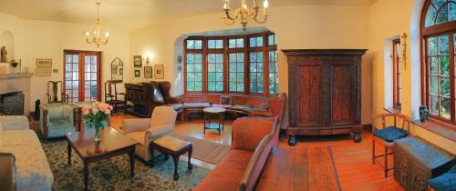 Houghton Estate Bed & Breakfast | Foxwood House Boutique Hotel