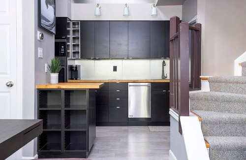 Craigleith Apartment | Foxwood Retreat - Shuttle to Blue, Pool & Hot Tub