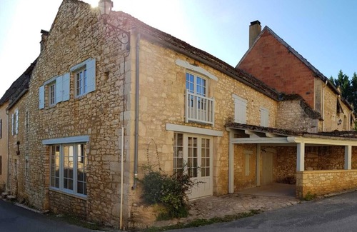Castelnaud-la-Chapelle House | Stone house, opposite the Château des Milandes, Périgord Noir