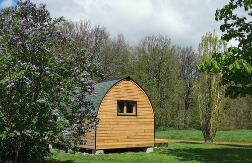 Montigny-sur-Avre Cabin | Vrbo Property