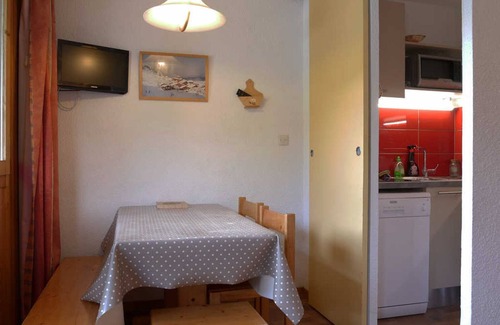 Montchavin Apartment | Cozy 2-room apartment near slopes in Montchavin