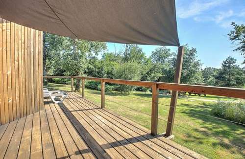 Saint-Felix-de-Reillac-et-Mortemart Cottage | Lodge Grand Air – Private Jacuzzi, Golf View & Premium Nature Retreat