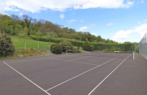 Saint-Germain-de-Clairefeuille Cottage | Cottage with garden, spa & tennis - Haras views