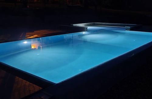 Saint-Julien-d'Eymet House | Vrbo Property