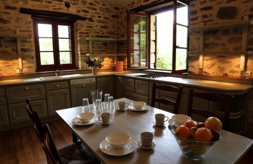 Saint-Romain-et-Saint-Clement House | Charming house with private heated pool and sauna in the countryside