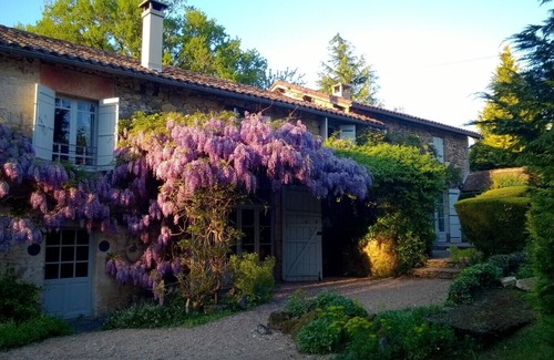 Saint-Romain-et-Saint-Clement House | Charming house with private heated pool and sauna in the countryside