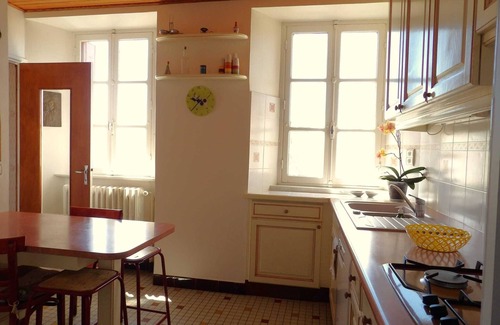 Saint-Symphorien-de-Thenieres Apartment | Maison La vie de l'Aubrac - Gite Lo Bel Peis