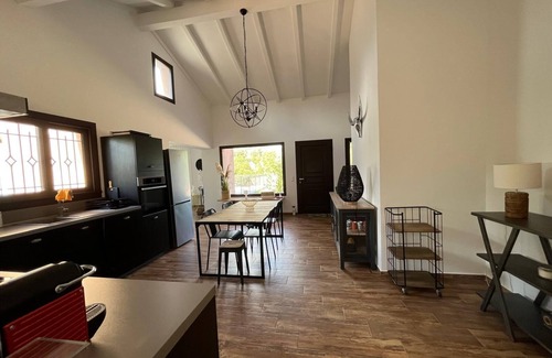 Pinarellu Villa | CONTEMPORARY VILLA IN QUIET LOCATION - SWIMMING POOL