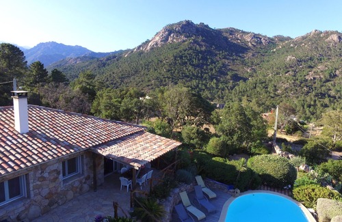 Pinarellu House | quiet house with swimming-pool with nice view on the sea and moutain