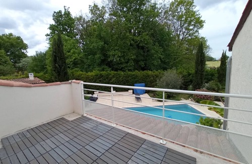 Sorges-et-Ligueux-en-Perigord Villa | Superb neo-Provencal villa with swimming pool, 2500m of green space in a peaceful setting