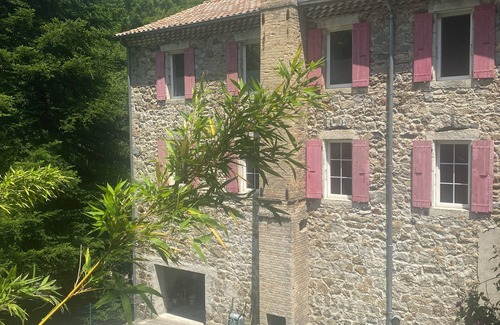 Antraigues-sur-Volane House | Maison Hélice - riverside gîte - Ardèche