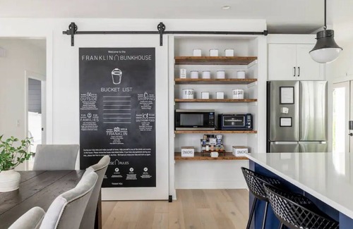 Franklin House | Franklin Bunkhouse- New Home in Historic Franklin
