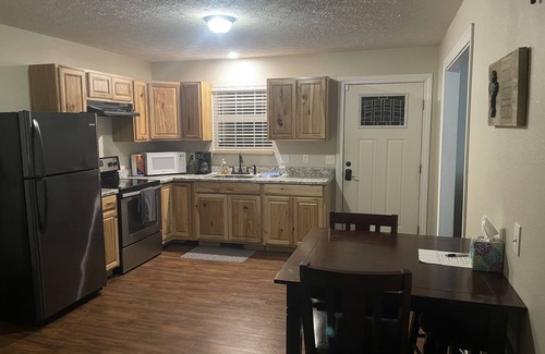 Brookline Station House | Franny’s Country Cottage (Whole House)