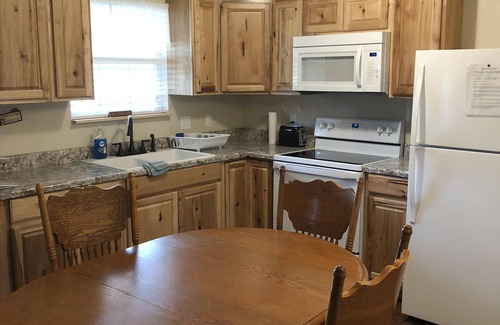 Brookline Station House | Franny’s Country Cottage (Whole House)