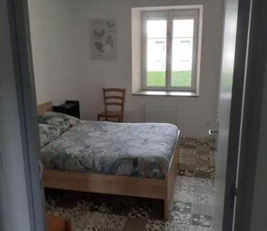 Frasne Apartment | Frasne logement entier. Gîte les Brimbelles