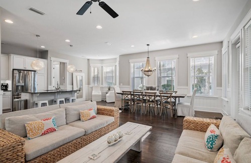 Santa Rosa Beach House | FREE 6 Bikes and Brand new 6 Seater Golf Cart! Sugar Beach Cottage at Nature Walk Heated Resort Pools, Pickleball Courts