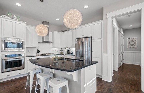 Santa Rosa Beach House | FREE 6 Bikes and Brand new 6 Seater Golf Cart! Sugar Beach Cottage at Nature Walk Heated Resort Pools, Pickleball Courts