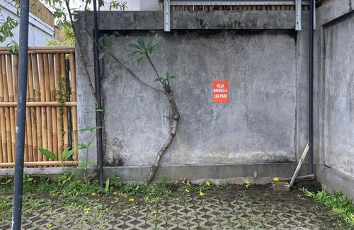 Dewi Sri Villa | Free Airport Pickup | 3BR Villa in Legian-Seminyak