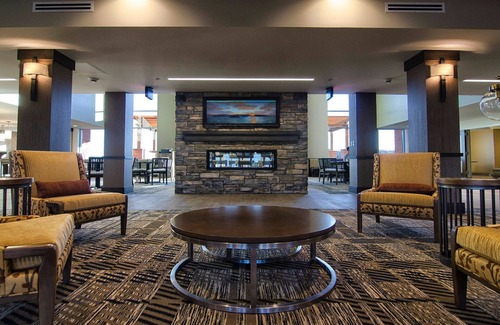Marquette Apartment | Free Breakfast Buffet. Downtown Marquette. Near Northern Michigan University!
