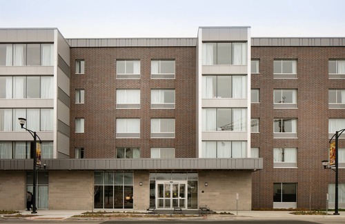 Historic East Village Apartment | Free Breakfast, Free Wi-Fi, Indoor Pool, Hot Tub | Studio with Roll-in Shower