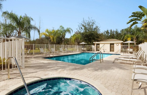 Tampa Condo | Free Breakfast, Pool, King Beds. Spacious Room at Staybridge Suites!