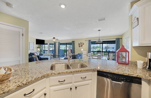 Gulf Lagoon Beach Condo | FREE Golf+Tix! Large Waterfront 2 BR St Thomas, Dock, Beach, Pool, Tennis!