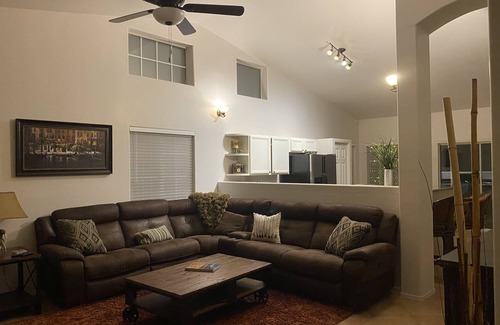 Parke Place House | Free Heated Pool! No pet fee! Electric vehicle charger in garage.