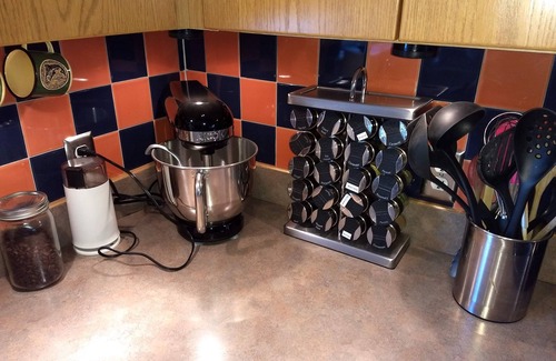 Big Sky House | FREE NIGHT@BIG SKY SKI HUT: 3br, 3ba, Spa, Garage, 10 Minutes to the Mtn.