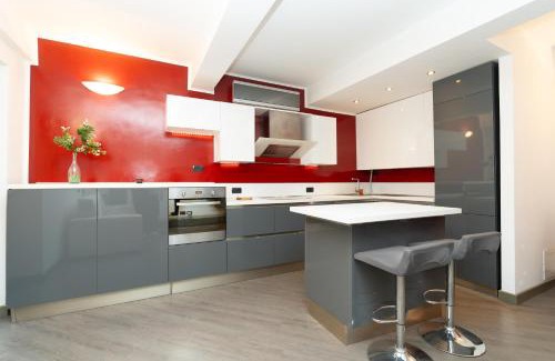 Genoa Apartment | Free Parking - 15 minuti stazione principe