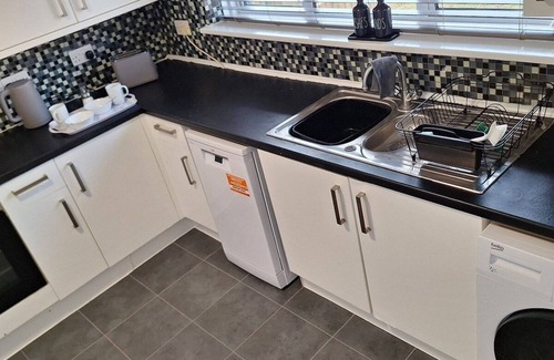 Fieldway House | Free Parking, Greater London & Kent Gateway