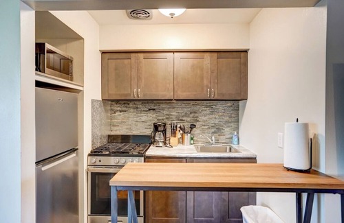 West Allis Apartment | Free Parking. Private Entrance. Close to Med Center