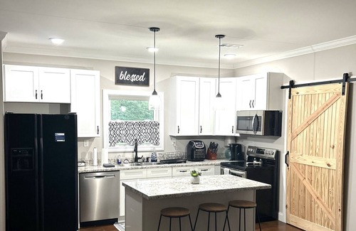 Oxford House | Free Ride to & from Ole Miss Football Games! Country Charm - Minutes to Town