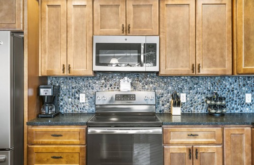 Branson House | Free Sdc Tickets, Lake Access, Community Firepits/Playground/Hot Tub & More!