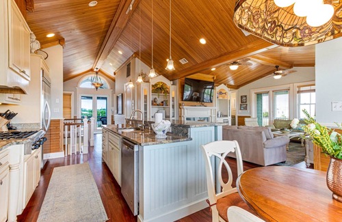 Tybee Island House | Free-standing Antebellum style home with breathtaking views, a private pool, and over 5049 sq. ft!
