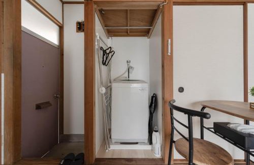 Chikushino Apartment | Free Wi-Fi, 7 minutes' walk from Nishitetsu Futsukaichi Station