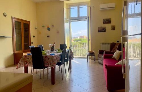 Naples Apartment | Free WI-FI- Vista mare e Vesuvio-Casa Laura