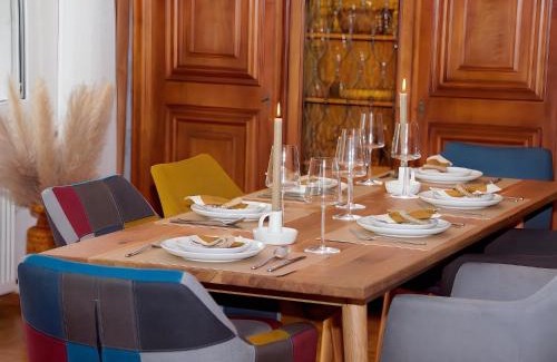 Rhein-Erft-Kreis District Villa | Freestanding Villa near Cologne and Phantasialand