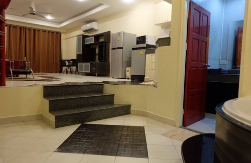 Pratumnak Hill Apartment | Freeway Pattaya make you feel as home