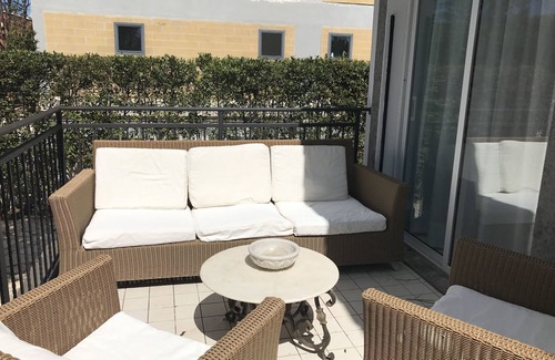 Fregenae Villa | Fregene. Beautiful villa to enjoy Rome and the beach. Good price, good service.