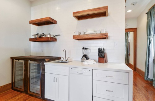 Faubourg Marigny Bed & Breakfast | Frenchmen's Gateway, Prime locale!