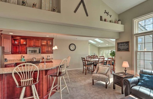 Lake Harmony Estates House | Fresh Bright and Clean Mountainside Villa w free Beach&Pool Access