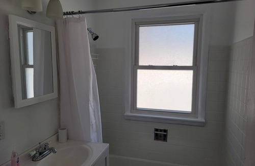 Monona Apartment | Fresh, JUST Renovated Madison Apartment