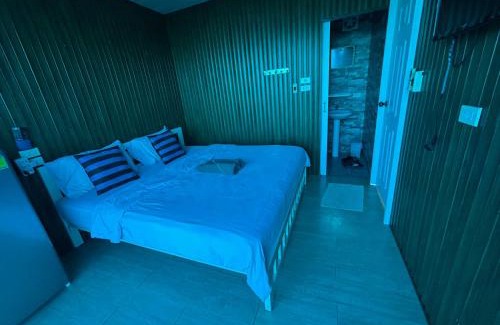 Khao Kho Cabin | FreshBloom View เขาค้อ Blue House