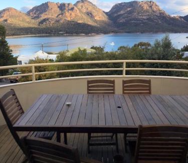 Coles Bay House | Freycinet Beach House