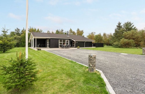 Torup Strand House | "Frida" - 700m from the sea by Interhome