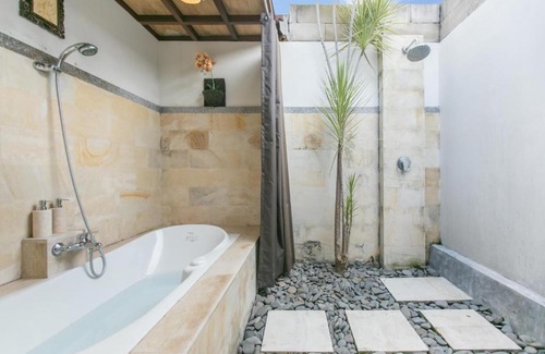 Lodtunduh Villa | Frida Villa Ubud by Best Deals Asia Hospitality