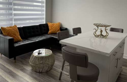 Innisfil Condo | Friday Harbour Gem