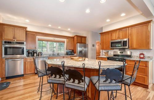 McHenry House | Fridays Escape