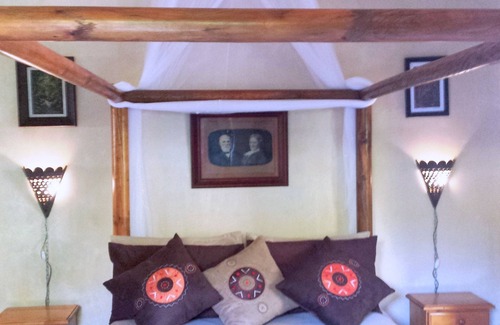 Trawal House | Frieden-Hof Self Catering Guest Accommodation