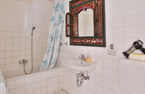 Luebeck Old Town Apartment | Friederike (Fleischhauerstraße 36; 2. OG) - Apartments on Holstentor